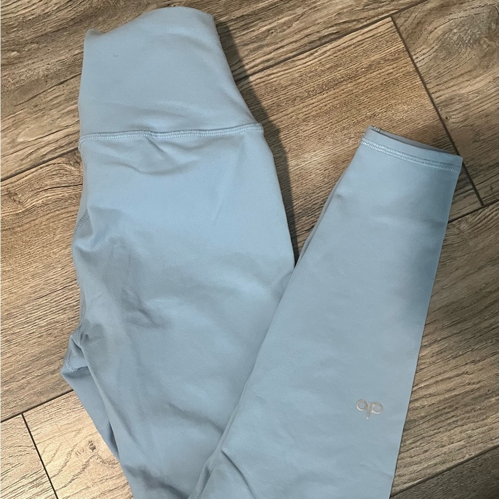 Alo Light Blue Workout Leggings with Subtle Logo
